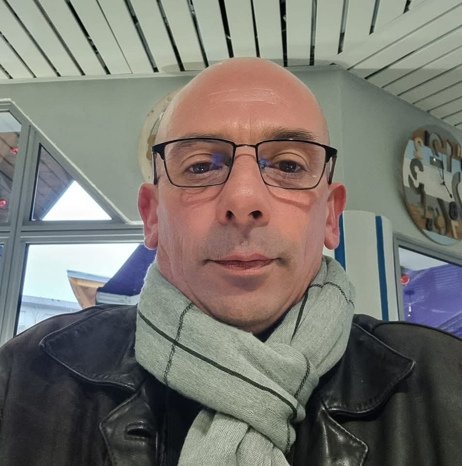 Dario, 45 ans, Saint-Cyr